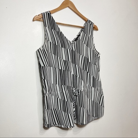 Banana Republic Black & White Striped Drawstring Tank Top Size Petite S - Picture 11 of 11